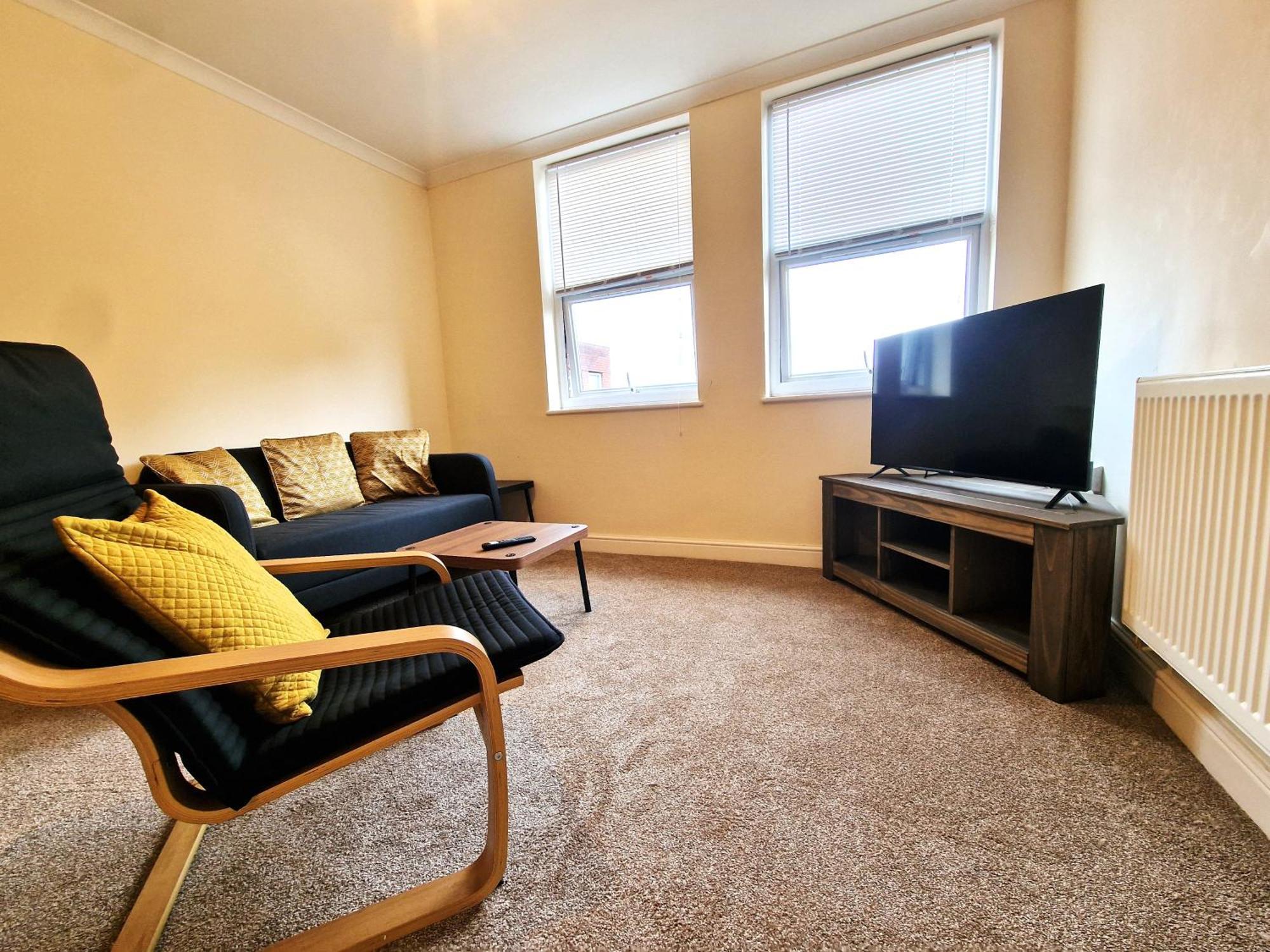 Old Town Apartments Swindon Exterior photo